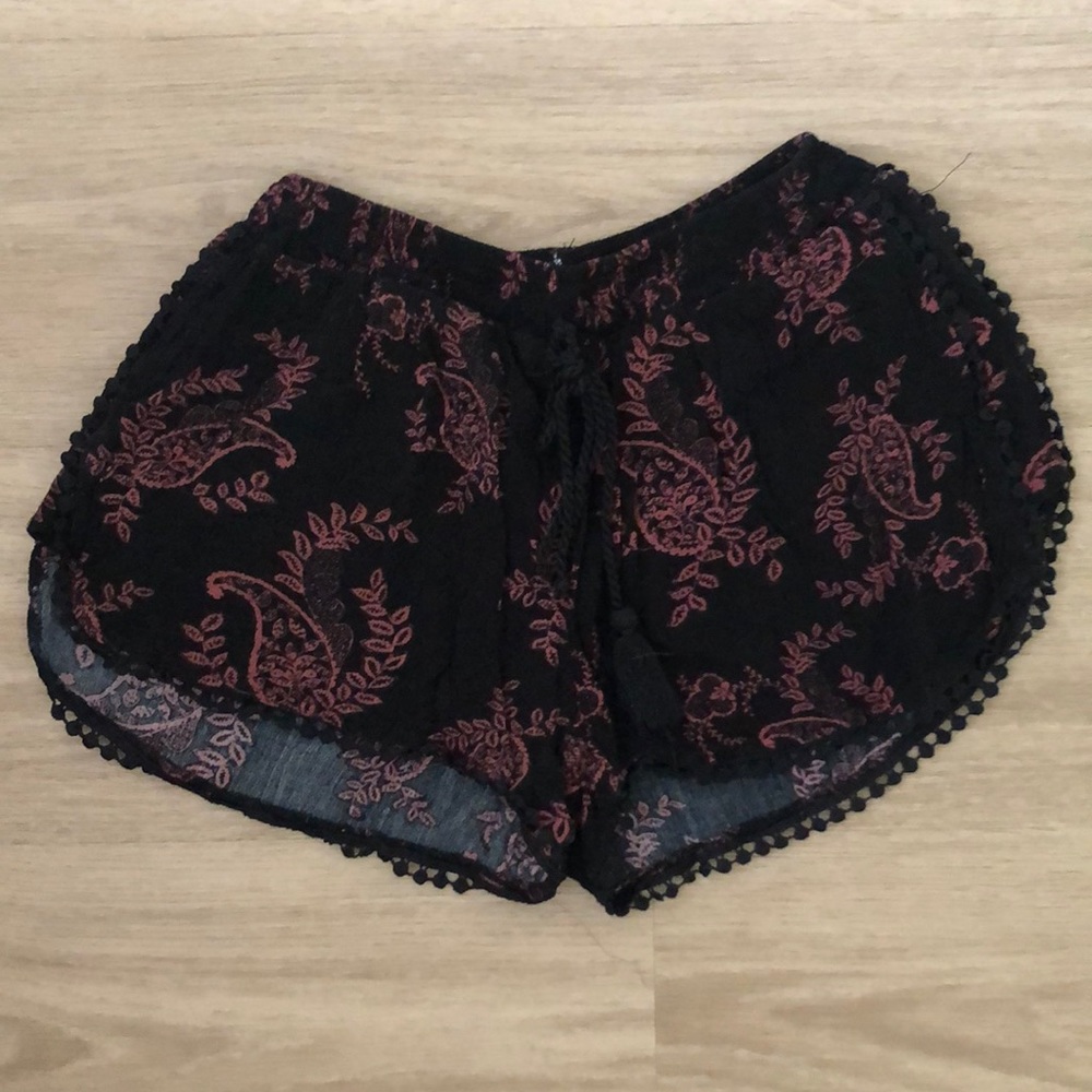Charlotte Russe women shorts